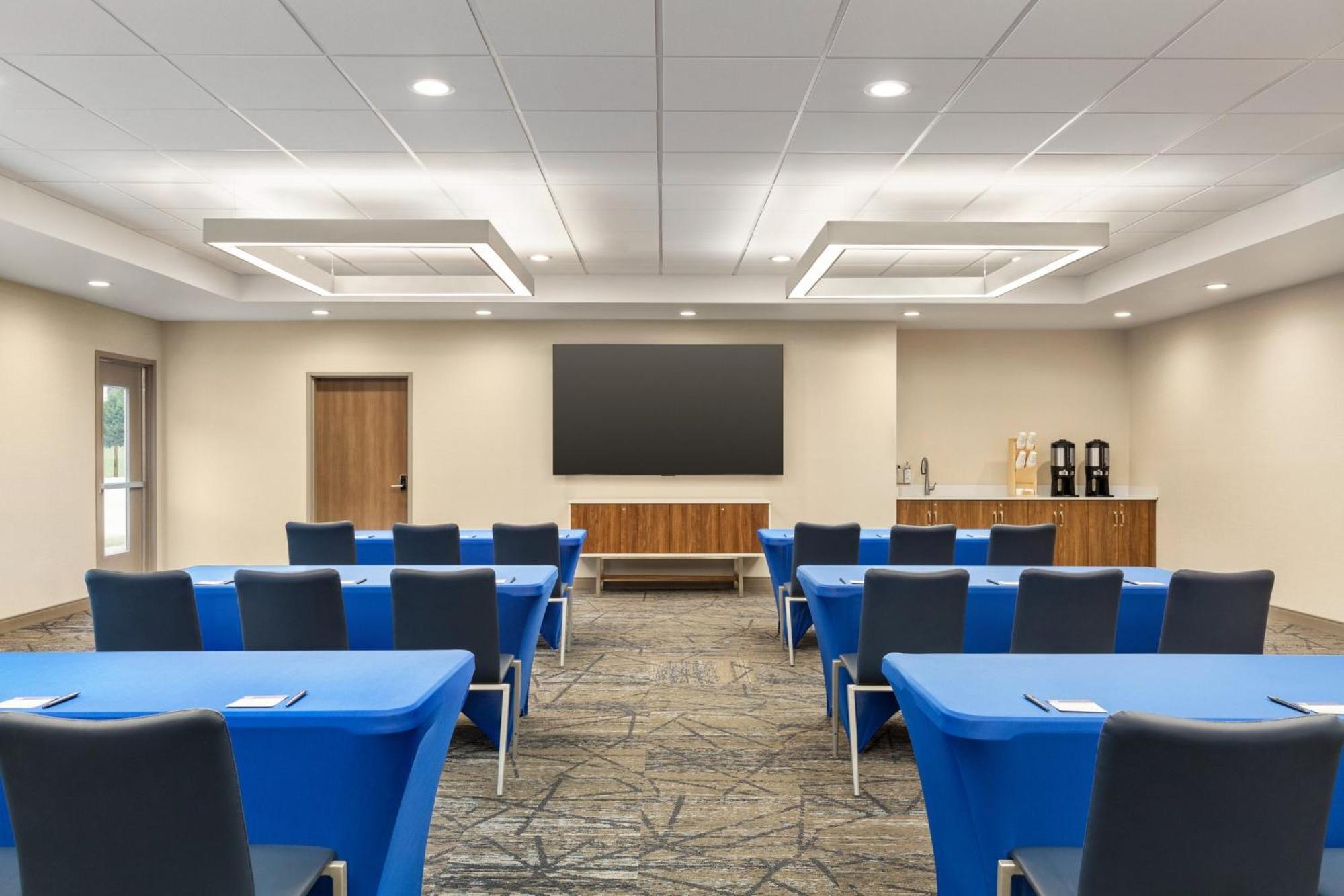 Candlewood Suites Bessemer - Birmingham Sw By Ihg Ngoại thất bức ảnh